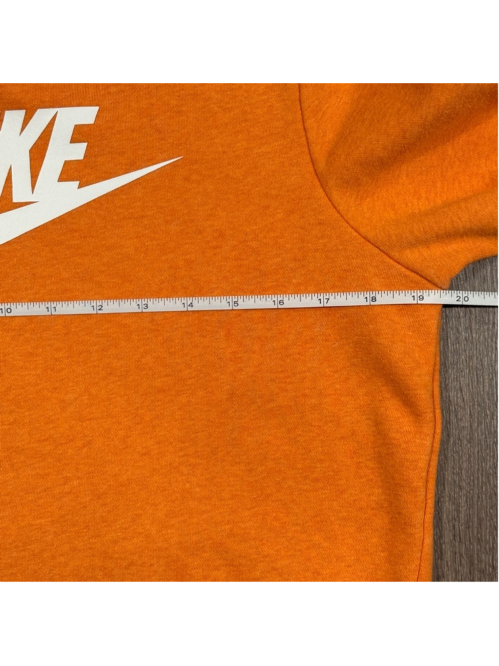 Nike Women’s Heather Orange Sweatshirt with White Logo Size XS - Picture 5 of 9